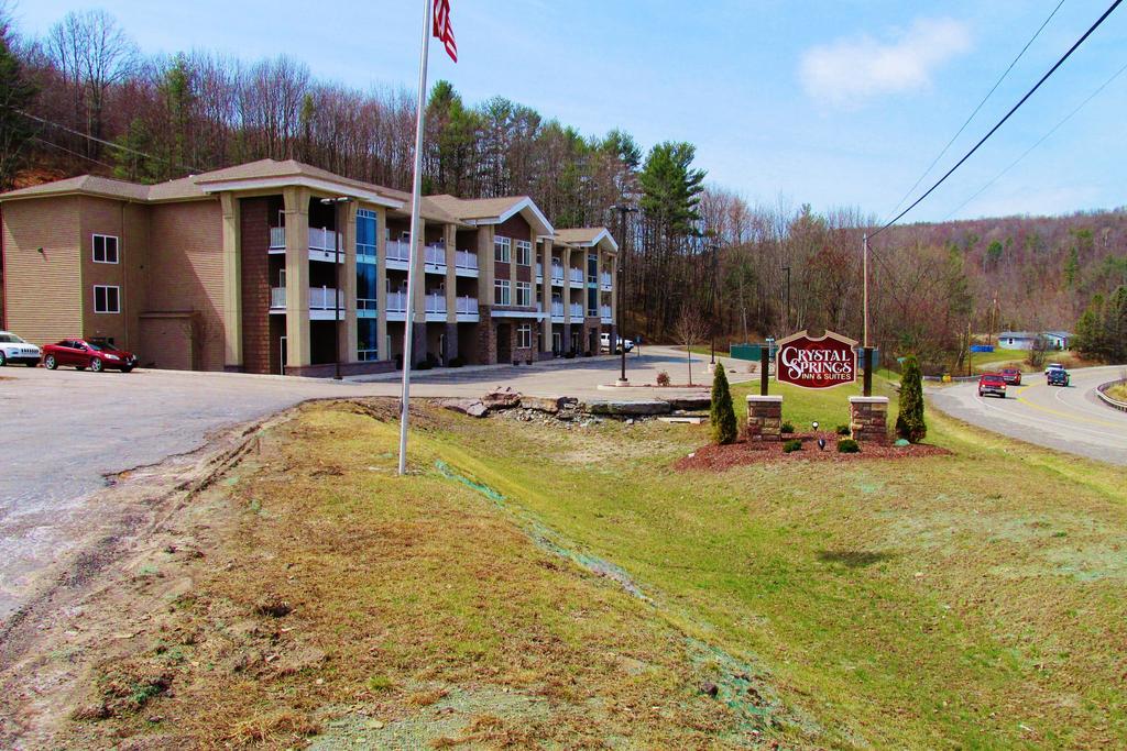 Crystal Springs Inn And Suites Towanda Ngoại thất bức ảnh