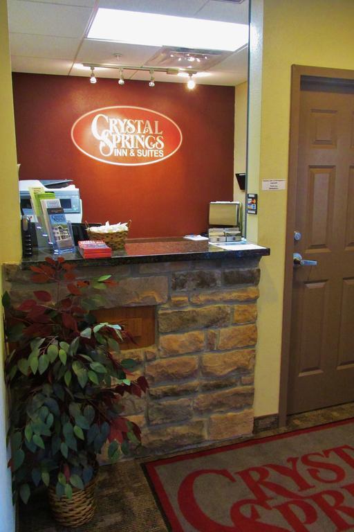 Crystal Springs Inn And Suites Towanda Ngoại thất bức ảnh