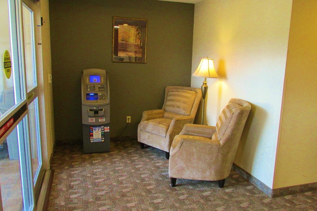 Crystal Springs Inn And Suites Towanda Ngoại thất bức ảnh