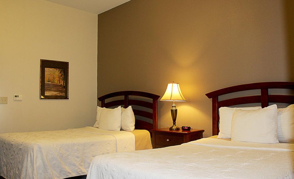 Crystal Springs Inn And Suites Towanda Ngoại thất bức ảnh