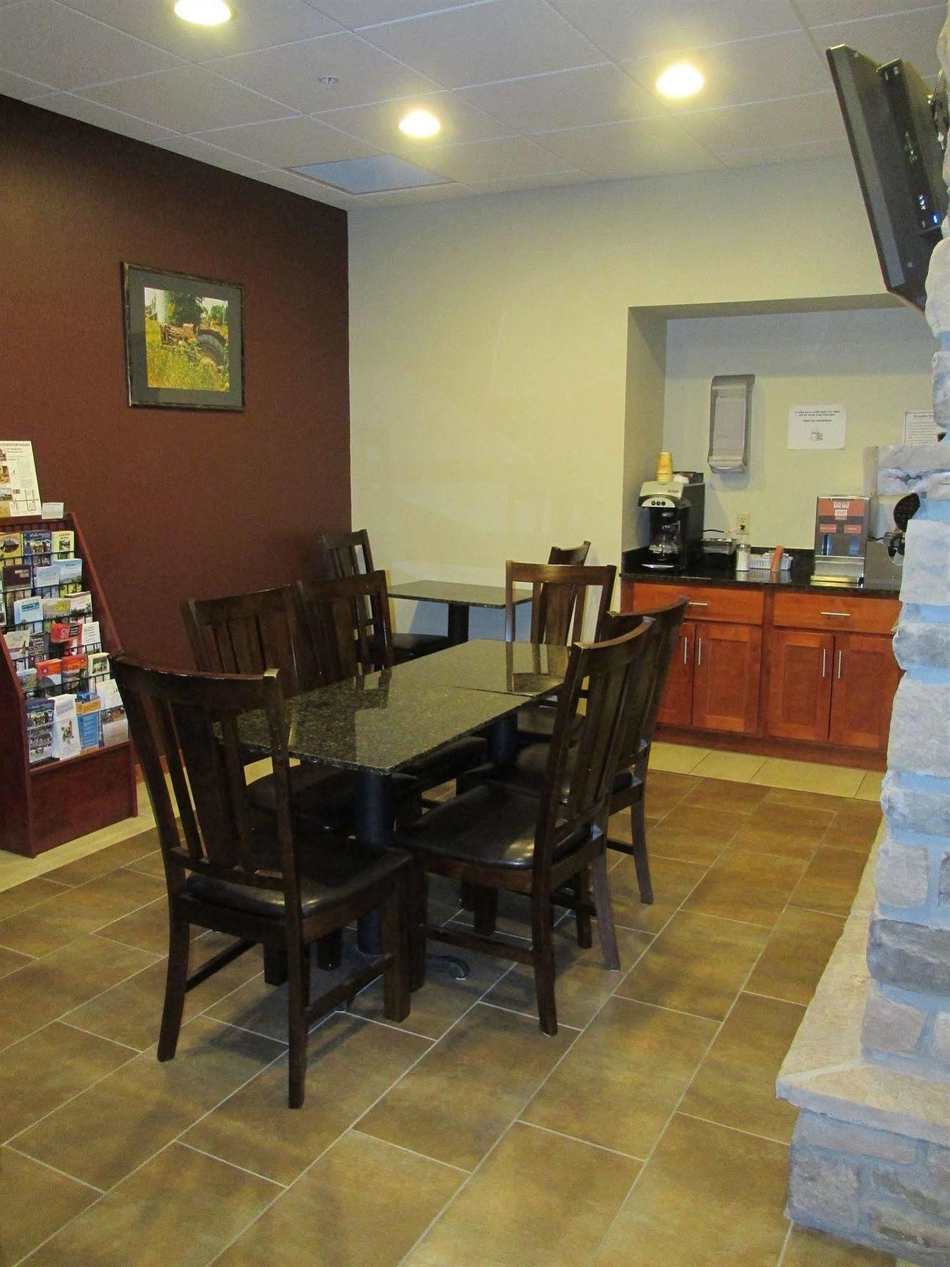 Crystal Springs Inn And Suites Towanda Ngoại thất bức ảnh